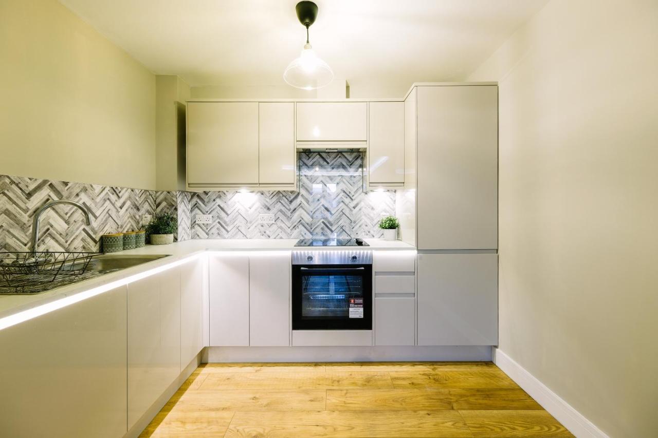 Brand New One Bedroom Apartments In A Fantastic Location Bristol Exterior photo